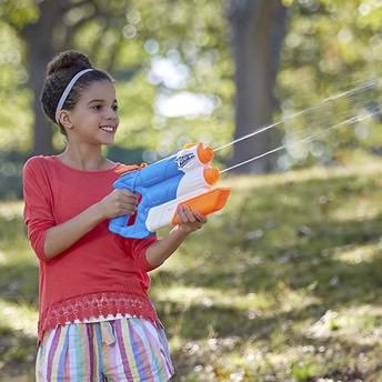 Super Soaker Twin Tide Wasserpistole mit doppelter  - 97 Geschenke für 7 bis 8 Jahre alte Mädchen