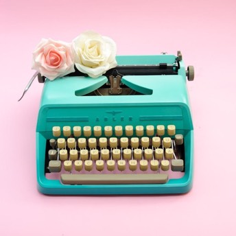 Vintage Schreibmaschine - 80 Geschenke für Frauen, die schon alles haben